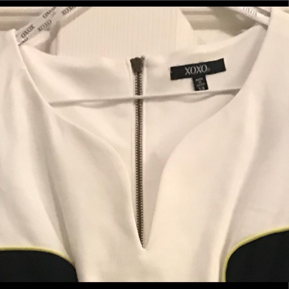‼️Bundle & Save‼️ XOXO Dress NWOT Sz 7 - Picture 5 of 7